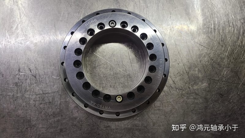 成都电梯链条批发市场：链条选择背后的技术考量